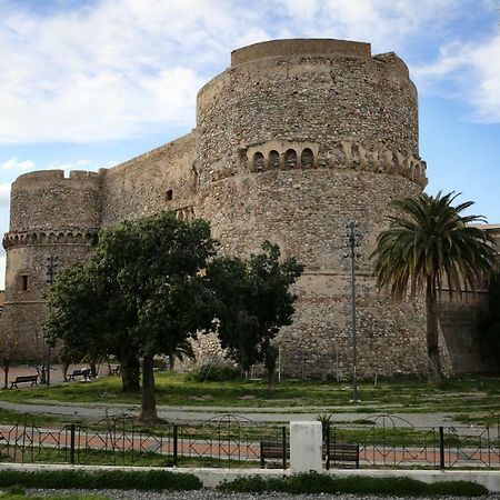 White Rooms Reggio di Calabria Dış mekan fotoğraf