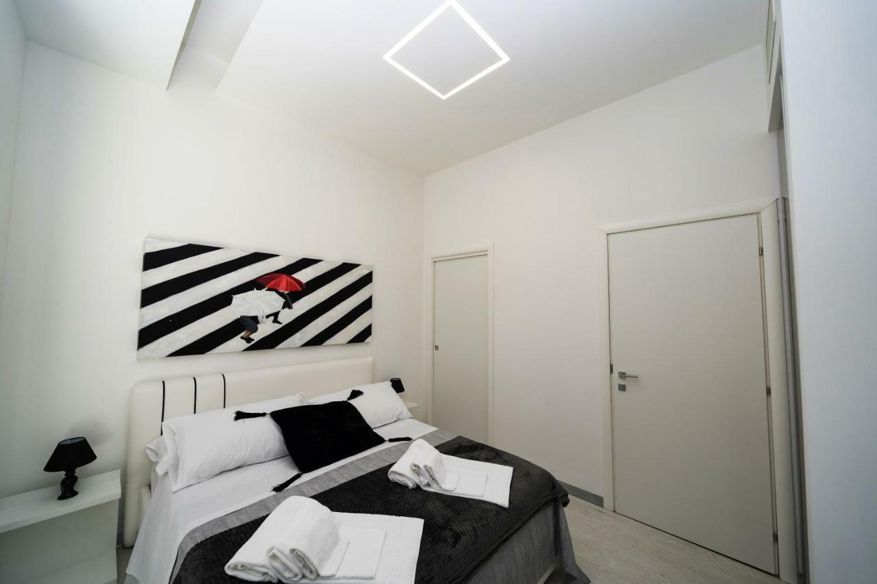 White Rooms Reggio di Calabria Dış mekan fotoğraf